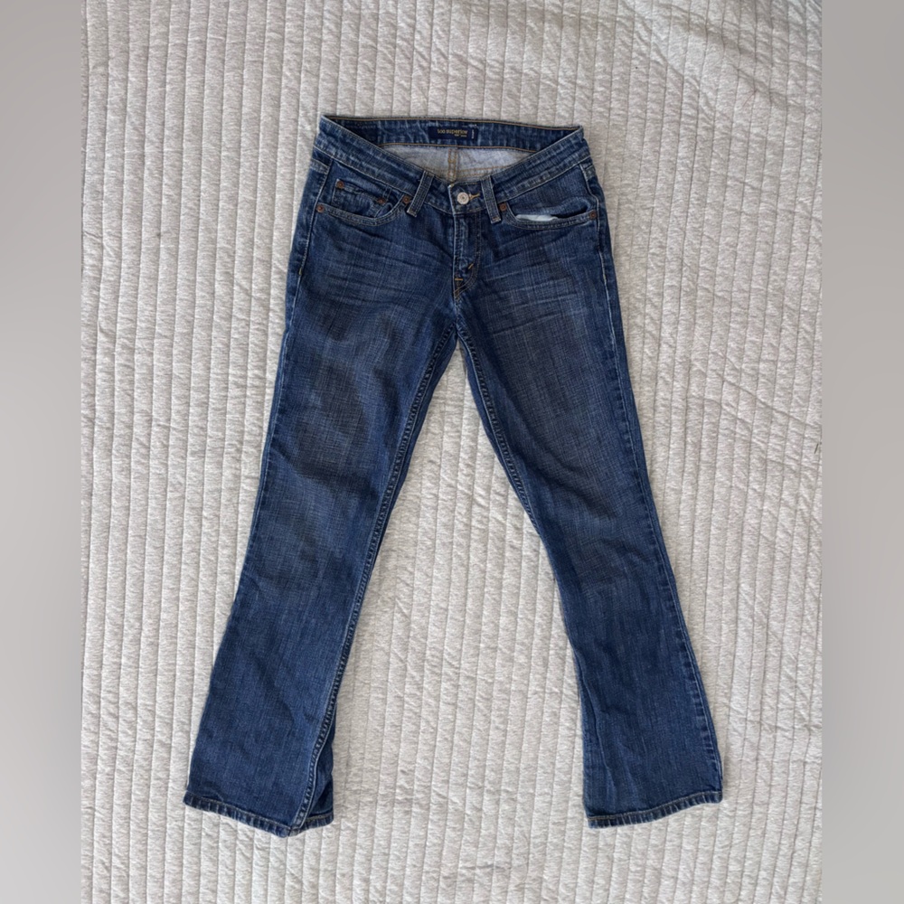 Levi 524 jeans